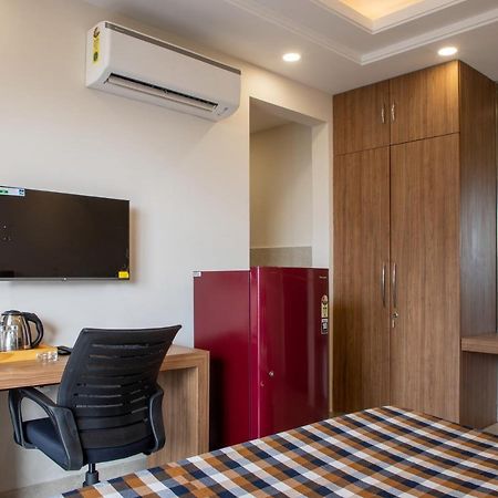 Perch Service Apartment-Mg Road 구르가온 외부 사진