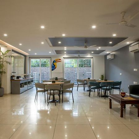 Perch Service Apartment-Mg Road 구르가온 외부 사진