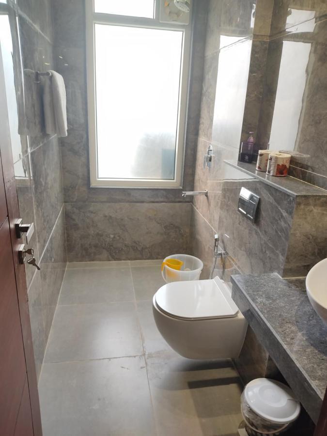 Perch Service Apartment-Mg Road 구르가온 외부 사진